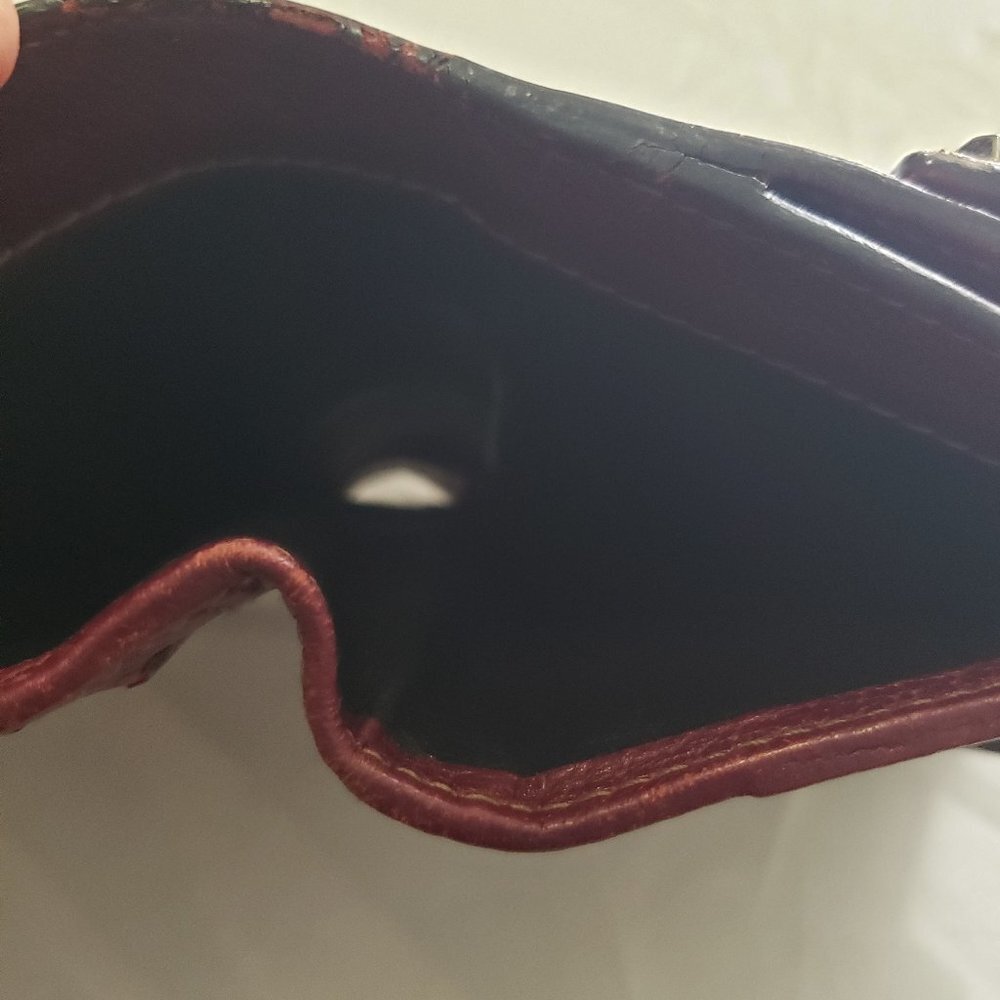 Gucci Wallet - Picture 14 of 16